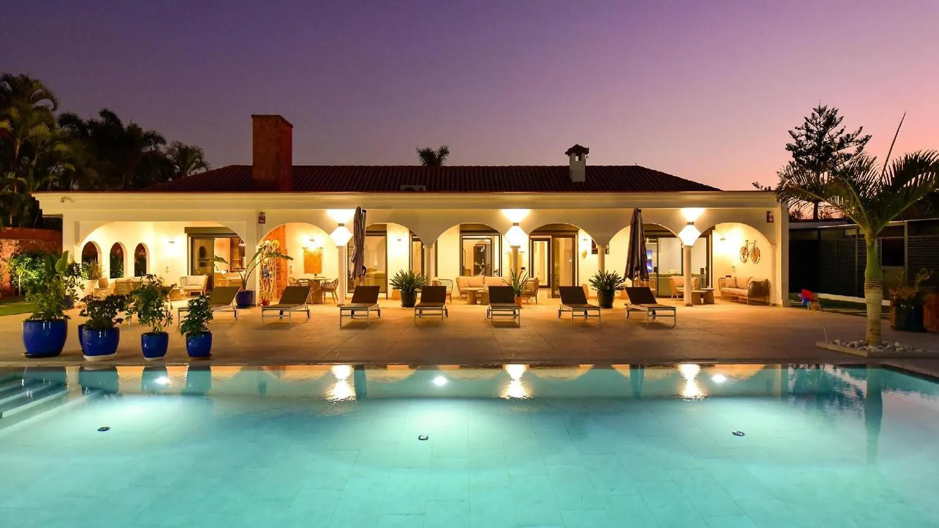 Luxury Villa With Sea View And Swimming Pool Up To 8 Persons Apv Paros Golden Beach Las Palmas de Gran Canaria