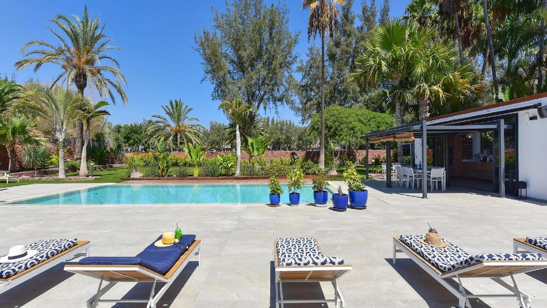Luxury Villa With Sea View And Swimming Pool Up To 8 Persons Apv Paros Golden Beach Las Palmas de Gran Canaria