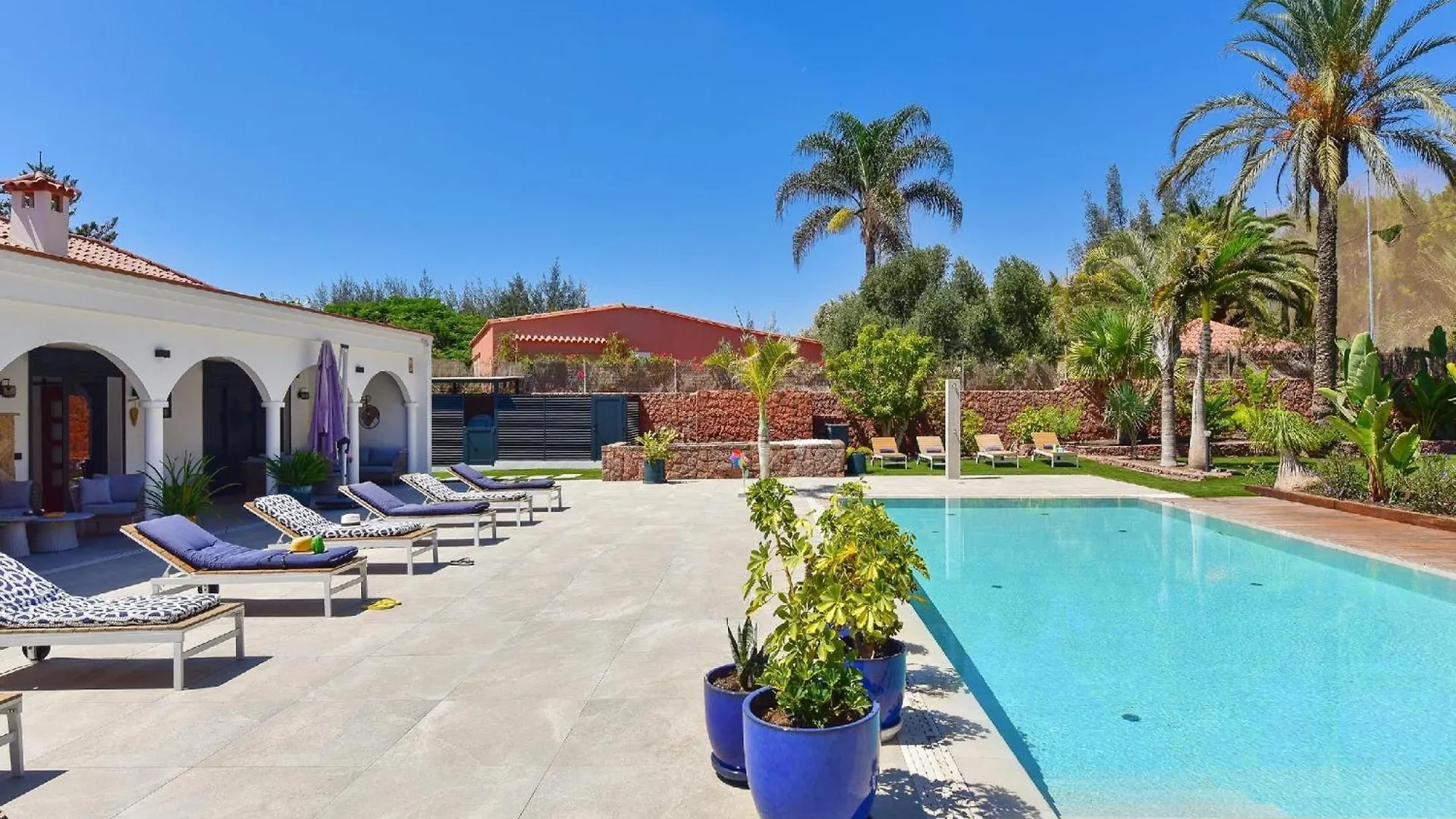 Luxury Villa With Sea View And Swimming Pool Up To 8 Persons Apv Paros Golden Beach Las Palmas de Gran Canaria Spain