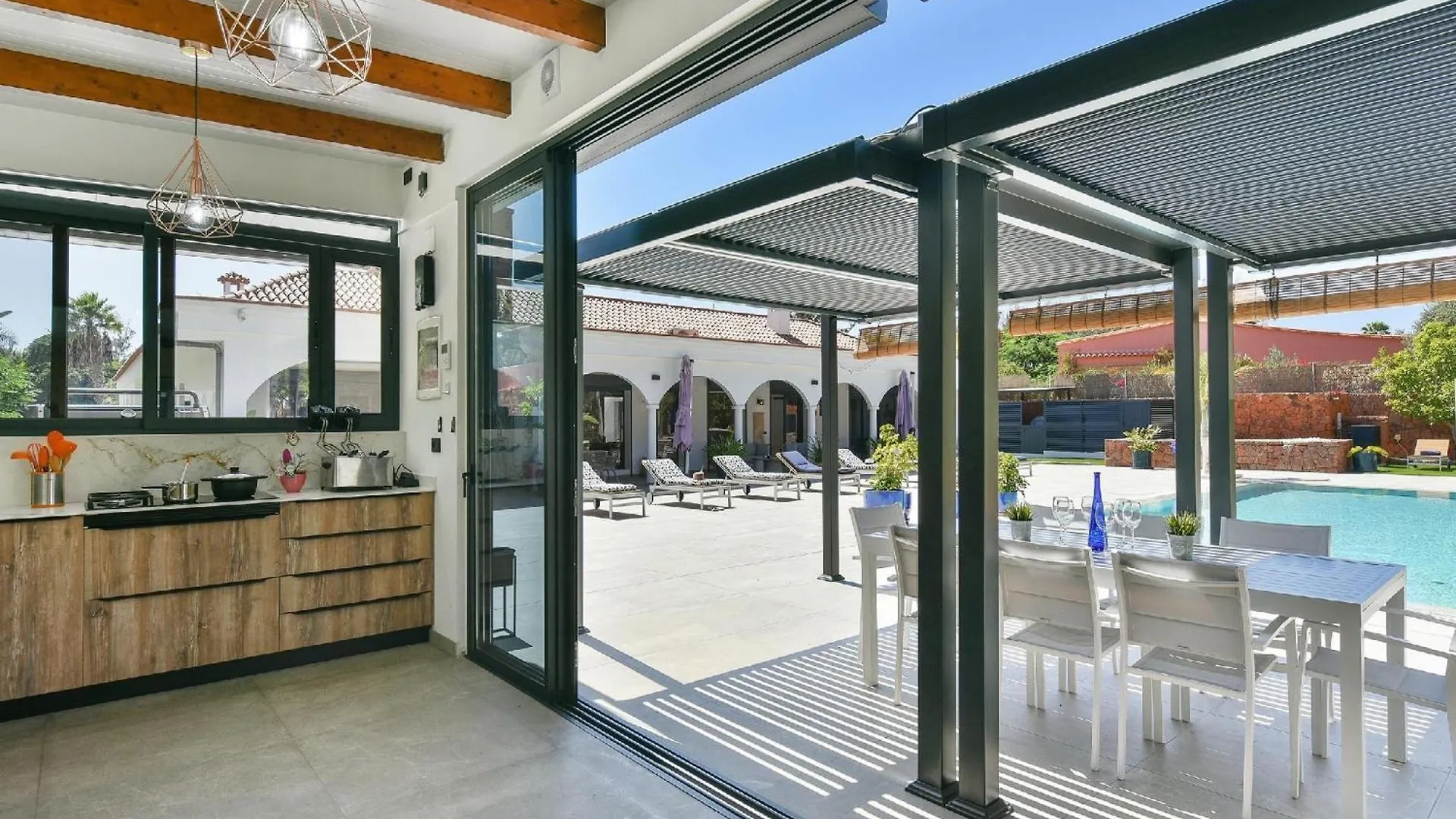 Luxury Villa With Sea View And Swimming Pool Up To 8 Persons Apv Paros Golden Beach Las Palmas de Gran Canaria